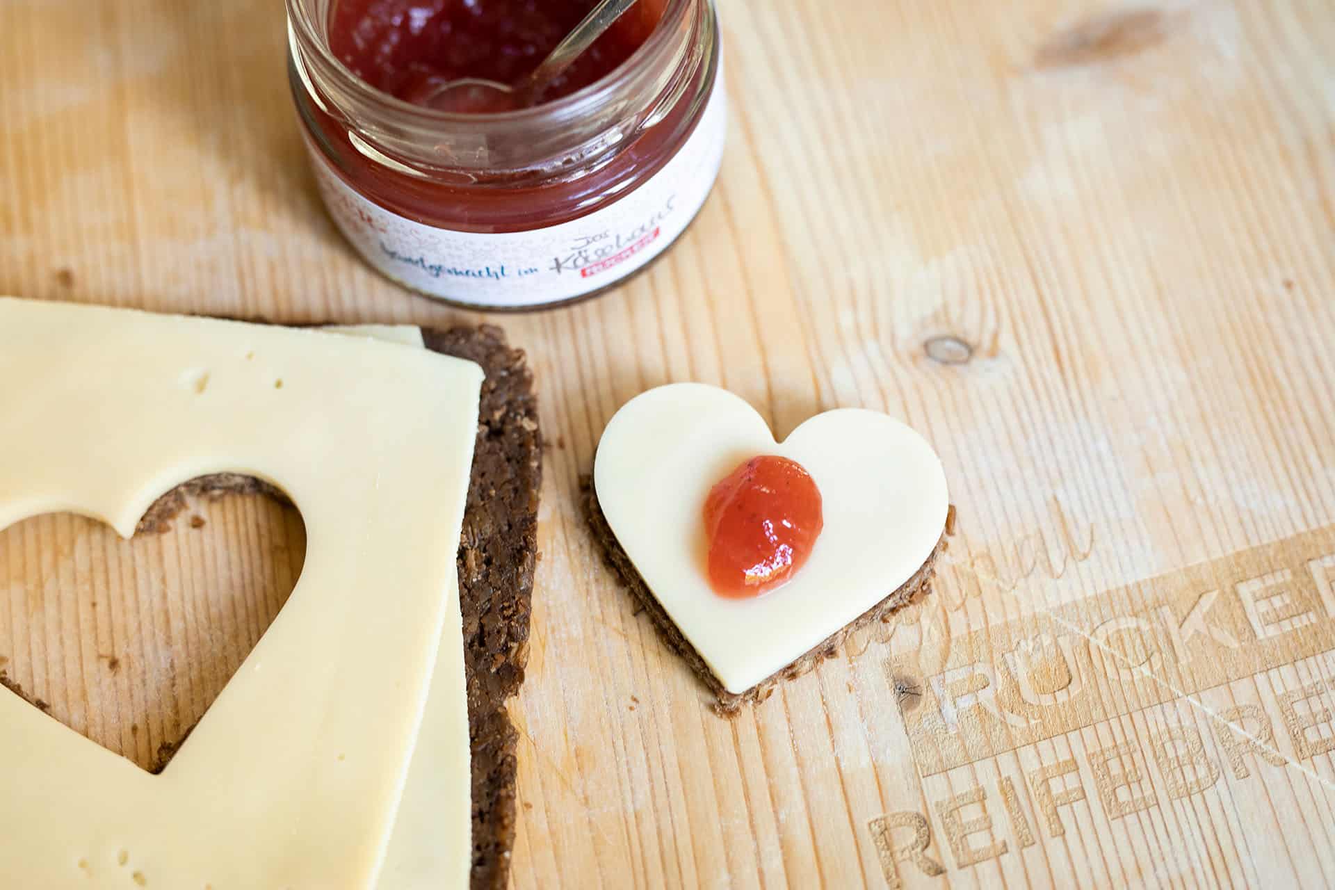 Käsebrot mit Herz